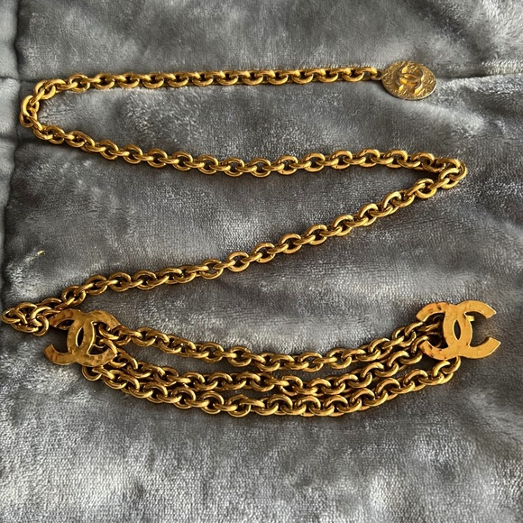 Vintage Chanel 3 chain belt - Picture 1 of 6